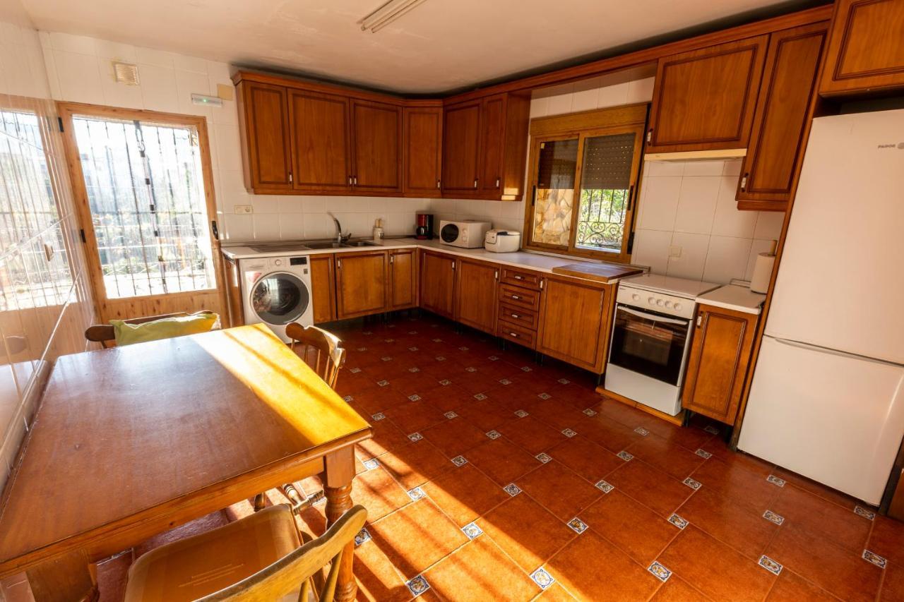 Casa Rural El Abeto Торре-де-Дон-Мигель Экстерьер фото